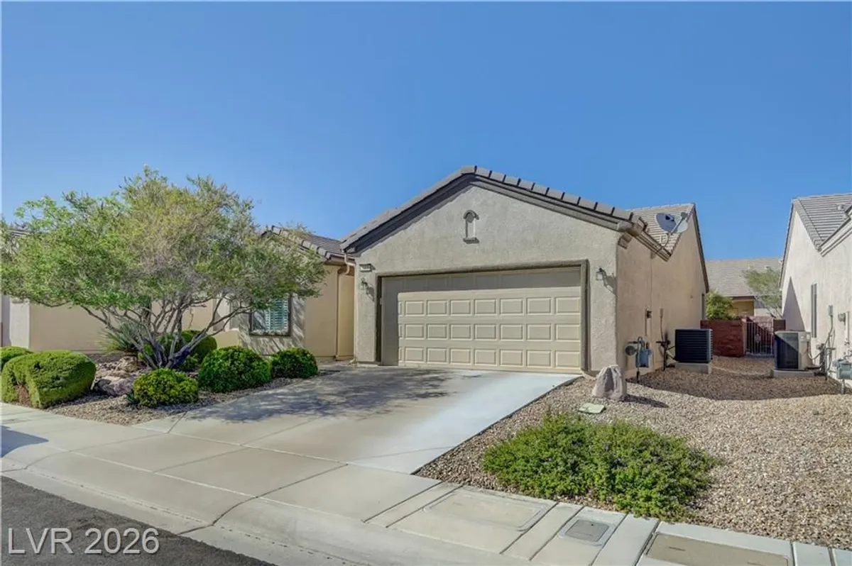 Property Slideshow image 1 of 51 | 2416 great auk ave, North Las Vegas, NV, 89084