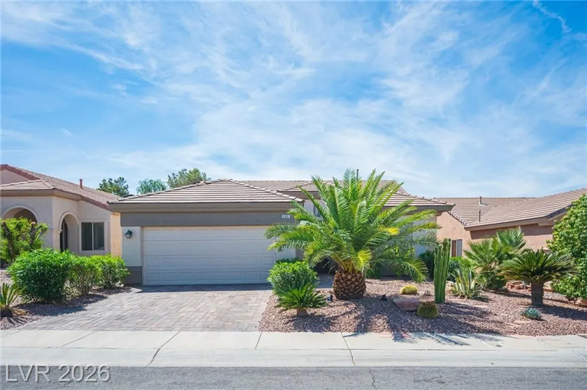 Property Slideshow image 1 of 57 | 2081 tiger links dr, Henderson, NV, 89012