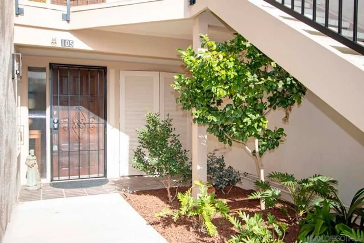 Property Slideshow image 1 of 26 | 17453 plaza cerado 105, San Diego, CA, 92128