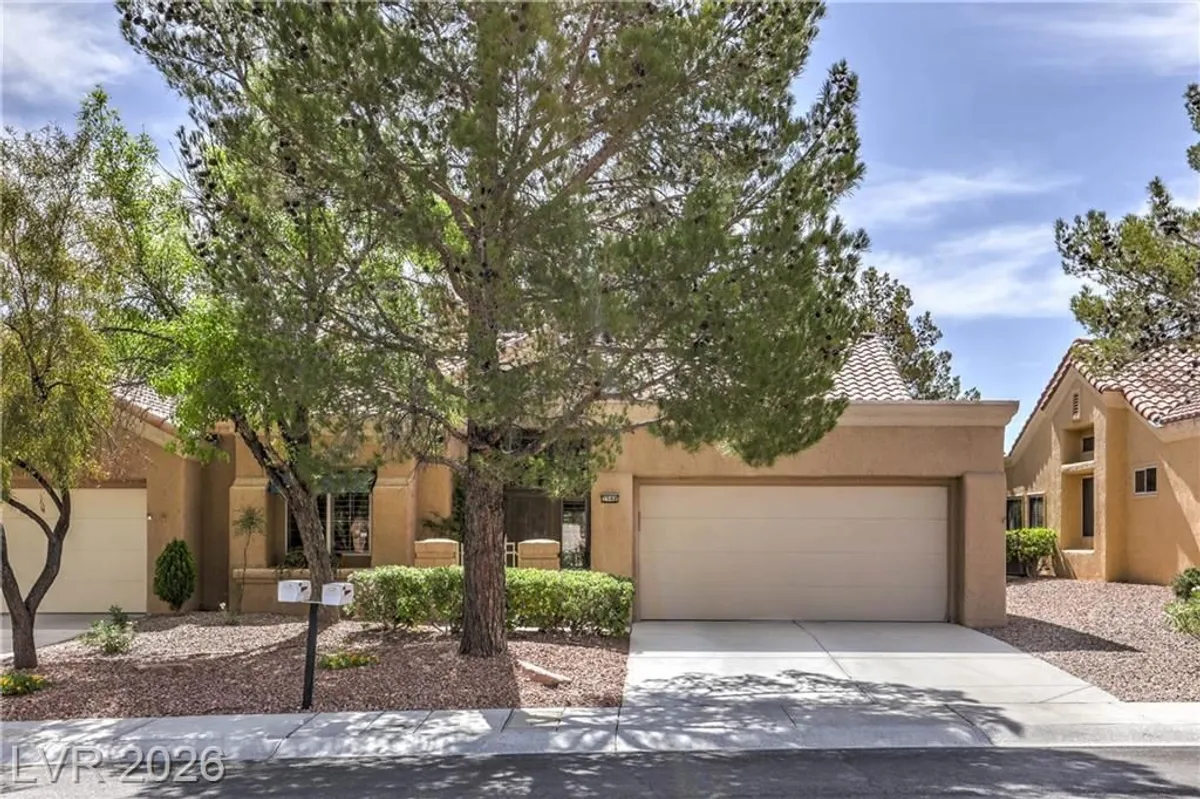 Property Slideshow image 1 of 55 | 2548 highvale dr, Las Vegas, NV, 89134