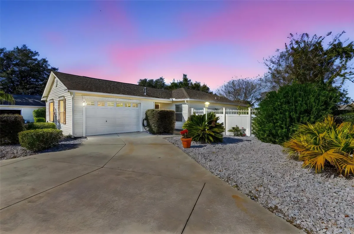 Property Slideshow image 1 of 30 | 9089 se 177th belmont pl, The Villages, FL, 32162