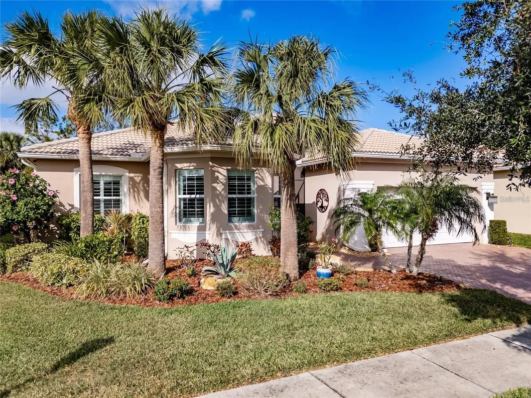 Property Slideshow image 1 of 100 | 5006 ruby flats dr, Wimauma, FL, 33598