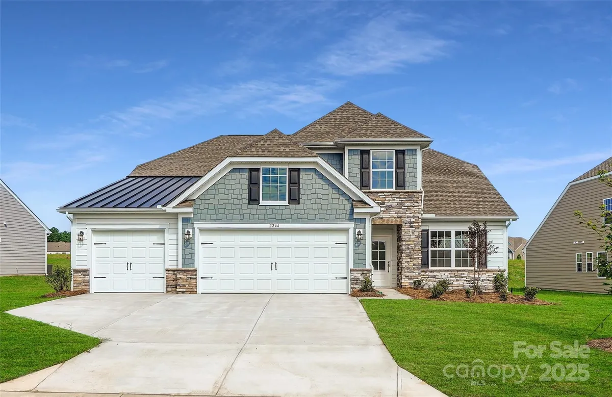 Property Slideshow image 1 of 17 | 2244 moon crest rd, Lancaster, SC, 29720