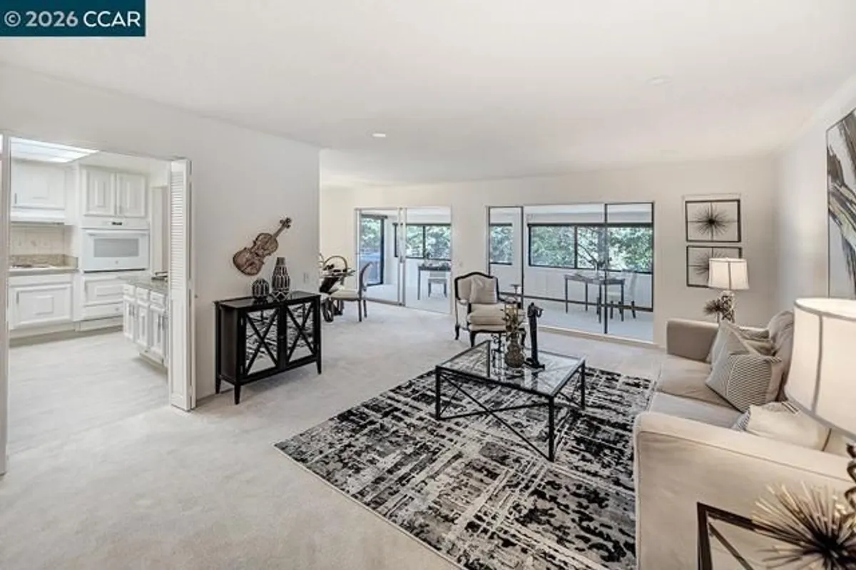 Property Slideshow image 1 of 51 | 1150 canyonwood ct 1, Walnut Creek, CA, 94595