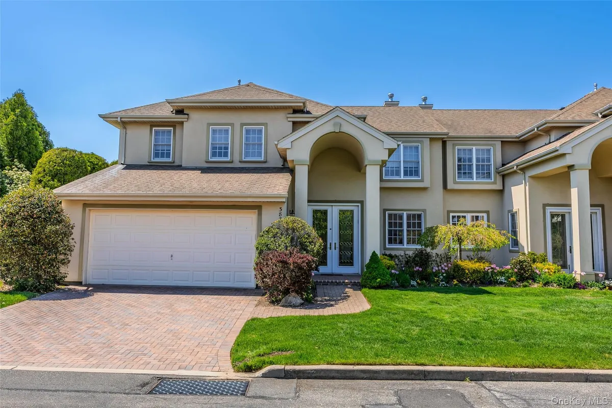 Property Slideshow image 1 of 37 | 385 altessa blvd, Huntington, NY, 11747