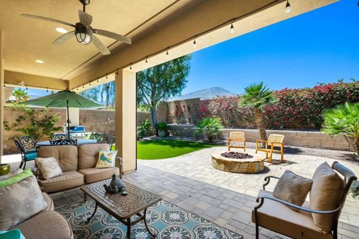 Property Slideshow image 1 of 36 | 61285 living stone dr, La Quinta, CA, 92253