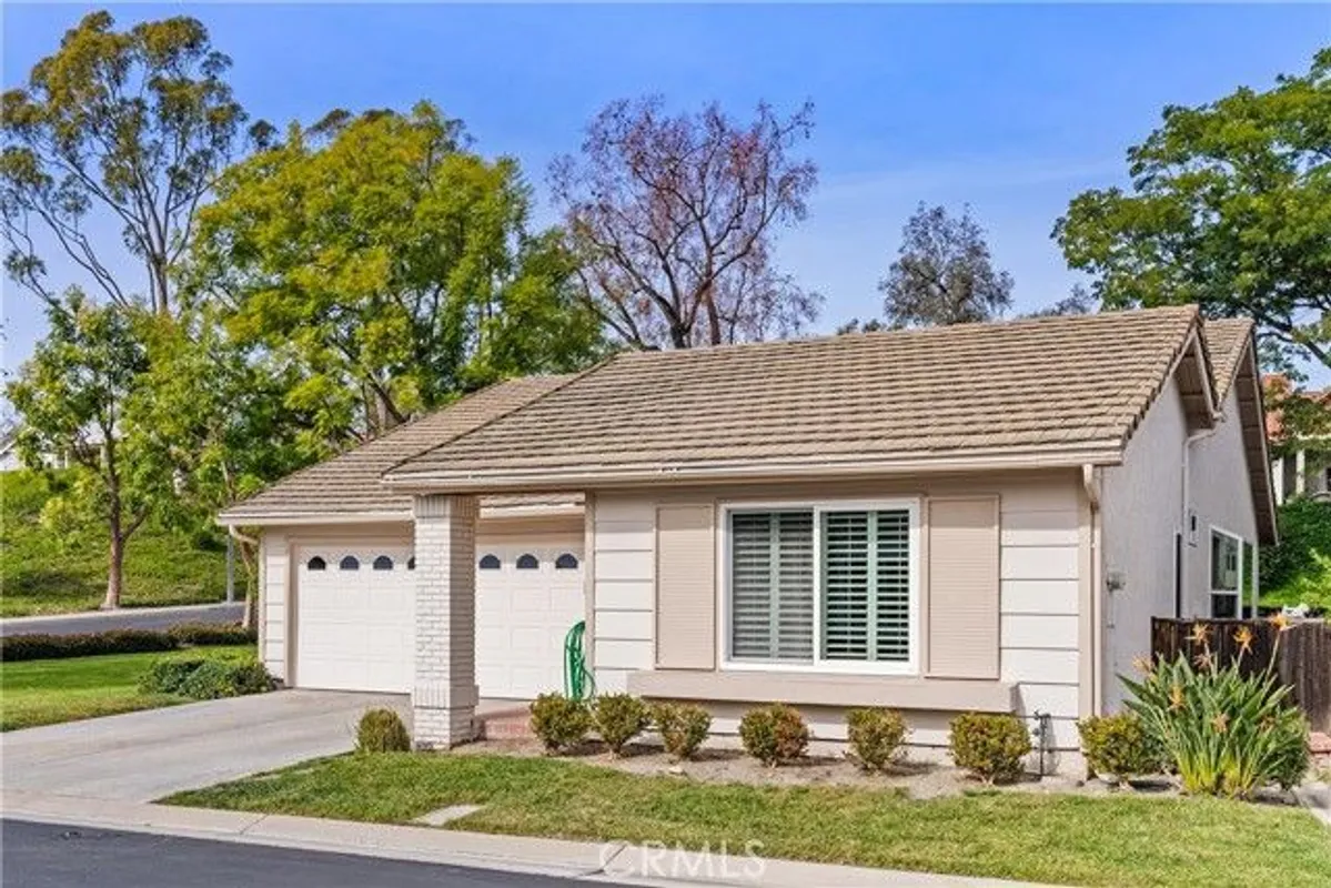 Property Slideshow image 1 of 25 | 23436 villena, Mission Viejo, CA, 92692