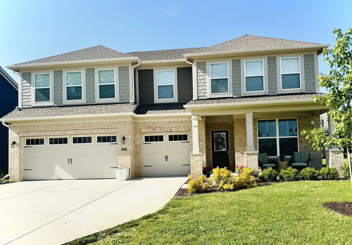 Property Slideshow image 1 of 12 | 3704 drummore pl, Bargersville, IN, 46106