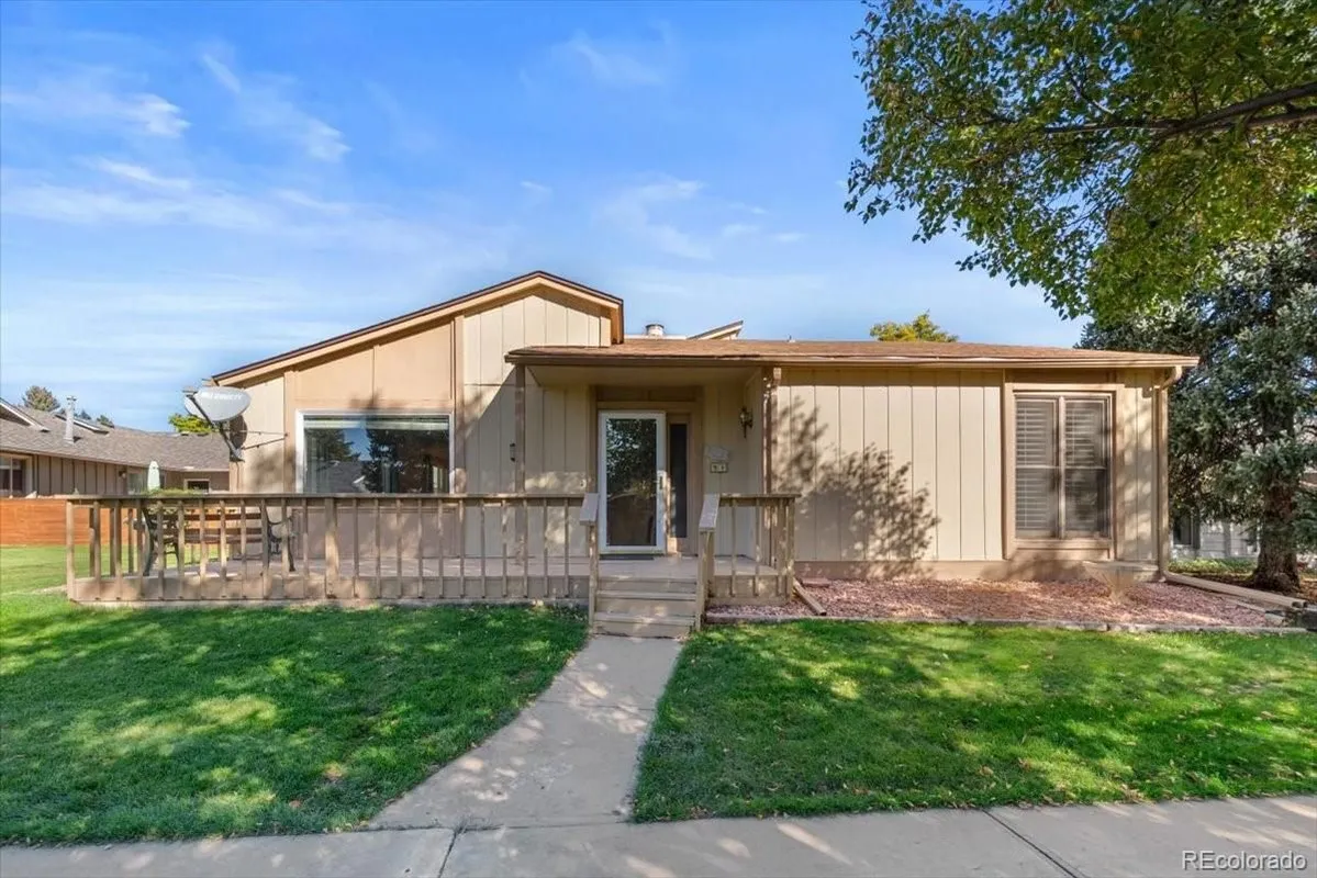 Property Slideshow image 1 of 30 | 51 douglas dr, Broomfield, CO, 80020