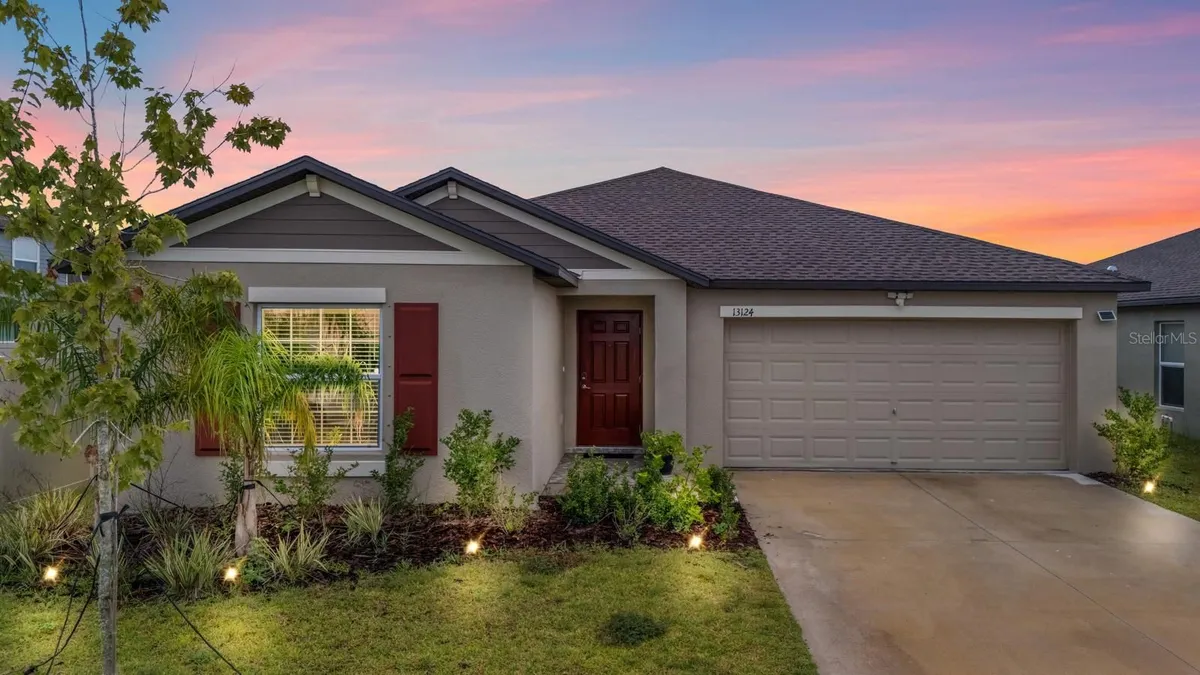 Property Slideshow image 1 of 45 | 13124 merlot sunstone cv, Parrish, FL, 34219
