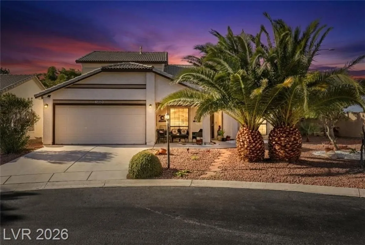 Property Slideshow image 1 of 41 | 5553 singing hills dr, Las Vegas, NV, 89130