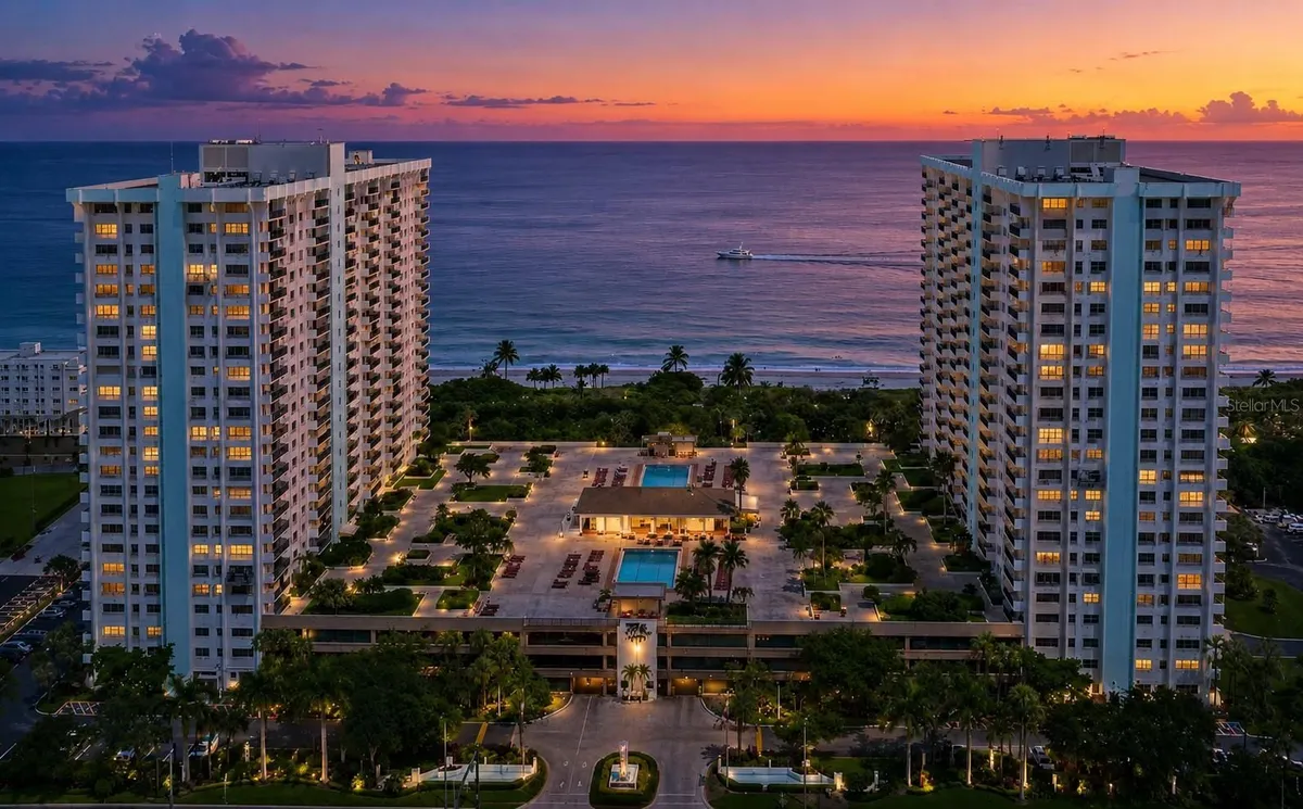 Property Slideshow image 1 of 10 | 1201 s ocean dr 314s, Hollywood, FL, 33019