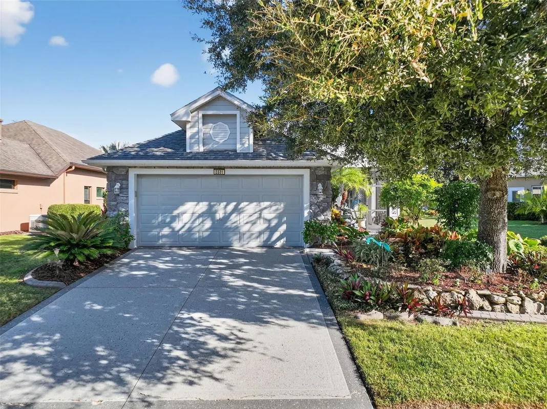 Property Slideshow image 1 of 30 | 2331 wakefield way, Mount Dora, FL, 32757