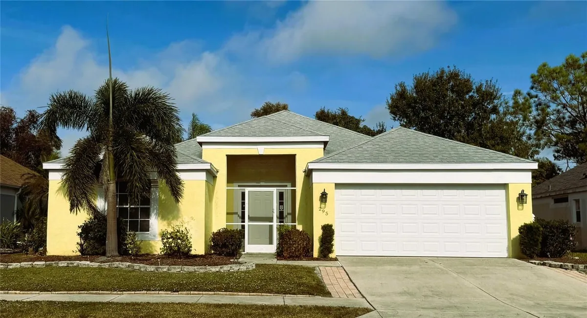 Property Slideshow image 1 of 11 | 295 fareham dr, Venice, FL, 34293