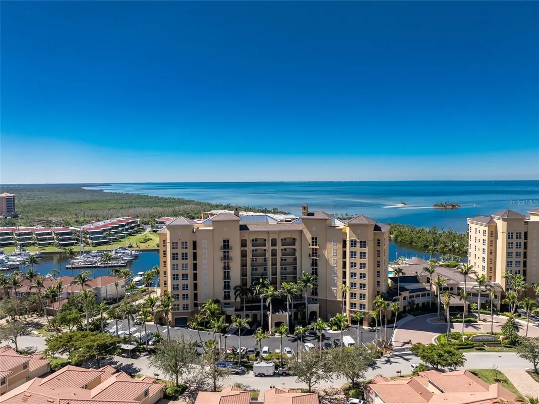 Property Slideshow image 1 of 65 | 3313 sunset key cir 701, Punta Gorda, FL, 33955