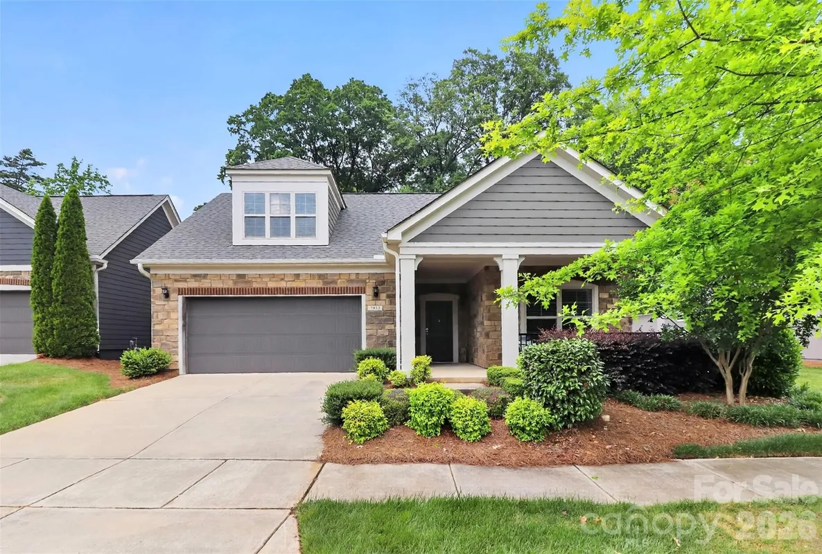Property Slideshow image 1 of 47 | 7933 parknoll dr, Huntersville, NC, 28078