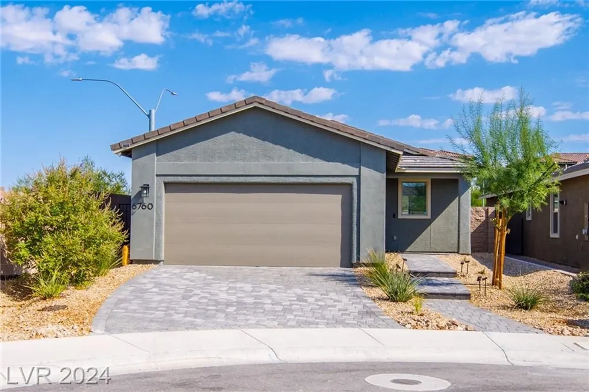 Property Slideshow image 1 of 37 | 6760 millbury st, North Las Vegas, NV, 89086