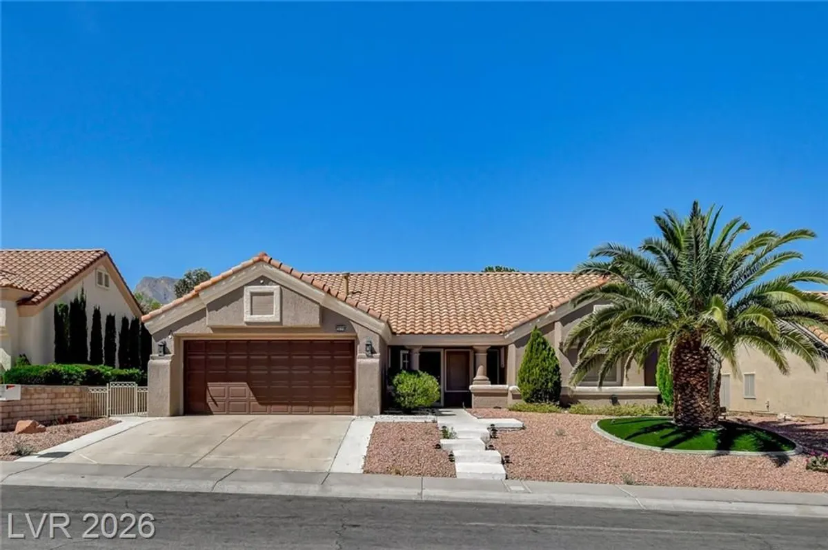 Property Slideshow image 1 of 52 | 2629 tumble brook dr, Las Vegas, NV, 89134