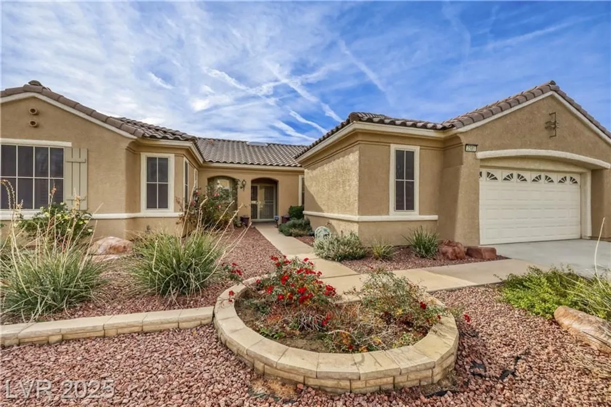 Property Slideshow image 1 of 30 | 2585 forest city dr, Henderson, NV, 89052