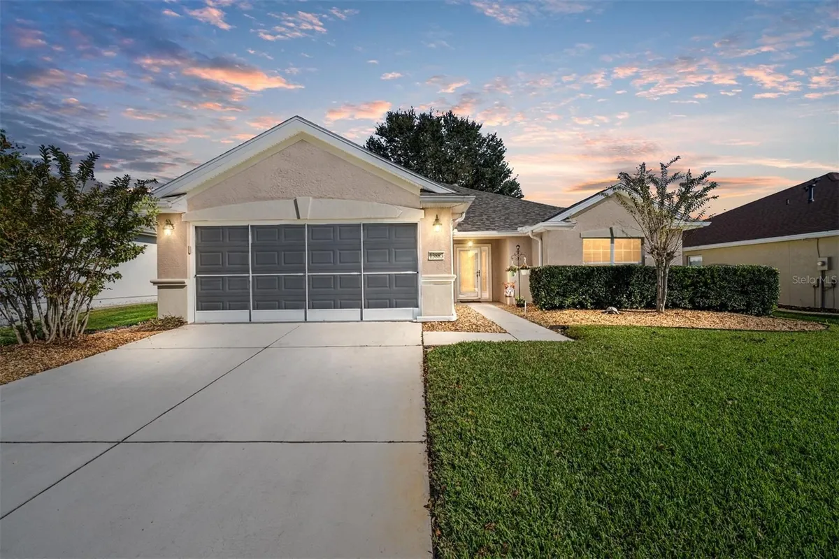 Property Slideshow image 1 of 73 | 13883 se 94th ave, Summerfield, FL, 34491