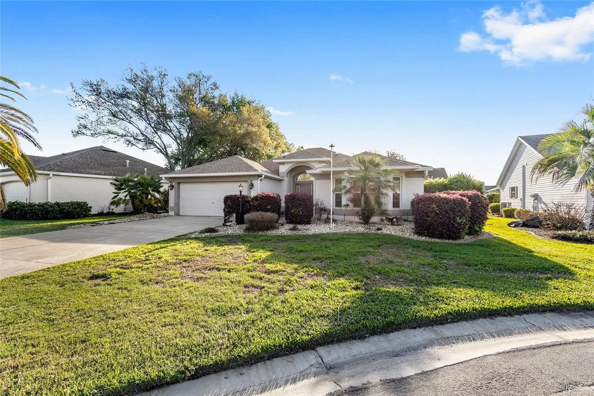 Property Slideshow image 1 of 24 | 1271 wheeling way, The Villages, FL, 32162
