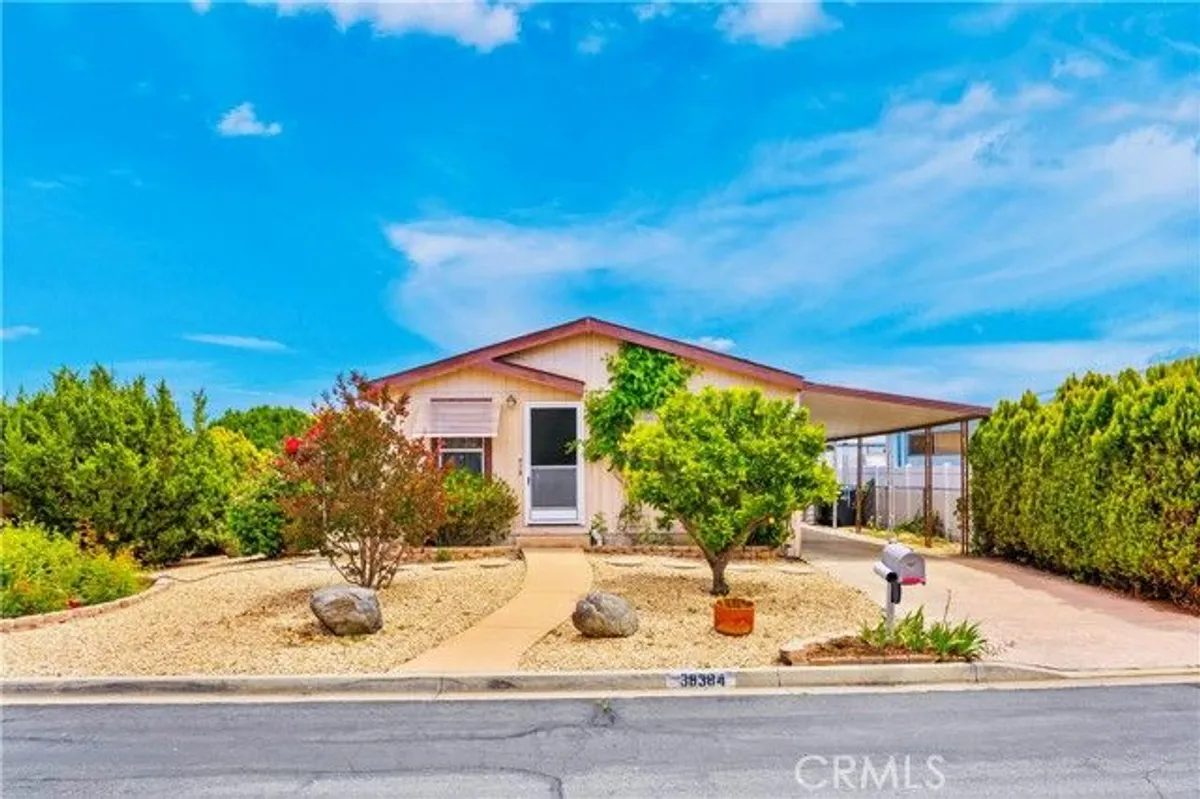 Property Slideshow image 1 of 20 | 38384 via escarlata, Murrieta, CA, 92563
