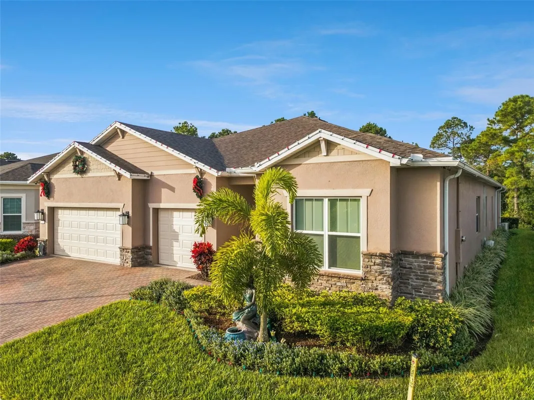 Property Slideshow image 1 of 87 | 2722 river creek ln, Saint Cloud, FL, 34771