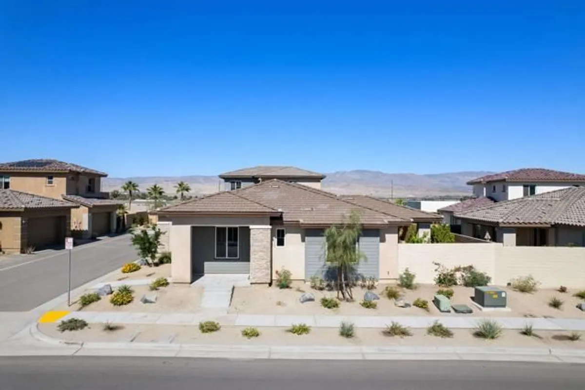 Property Slideshow image 1 of 33 | 74338 millennia way, Palm Desert, CA, 92211