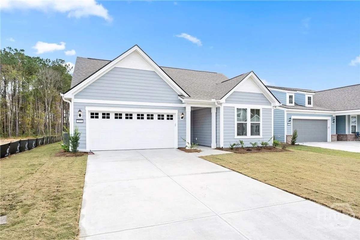 Property Slideshow image 1 of 59 | 273 birch dr, Richmond Hill, GA, 31324