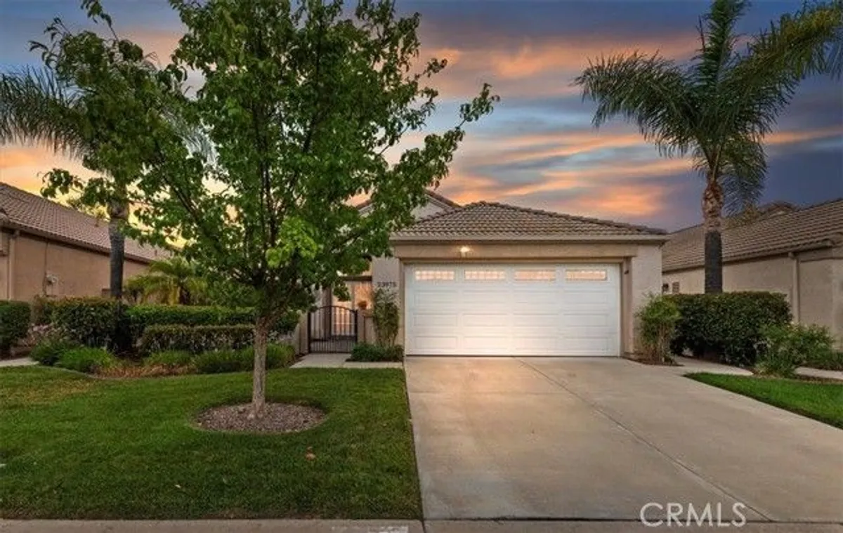 Property Slideshow image 1 of 59 | 23975 via pamilla, Murrieta, CA, 92562