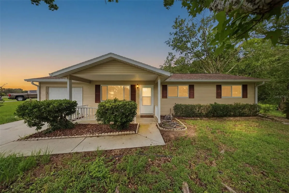 Property Slideshow image 1 of 36 | 10926 sw 79th ter, Ocala, FL, 34476