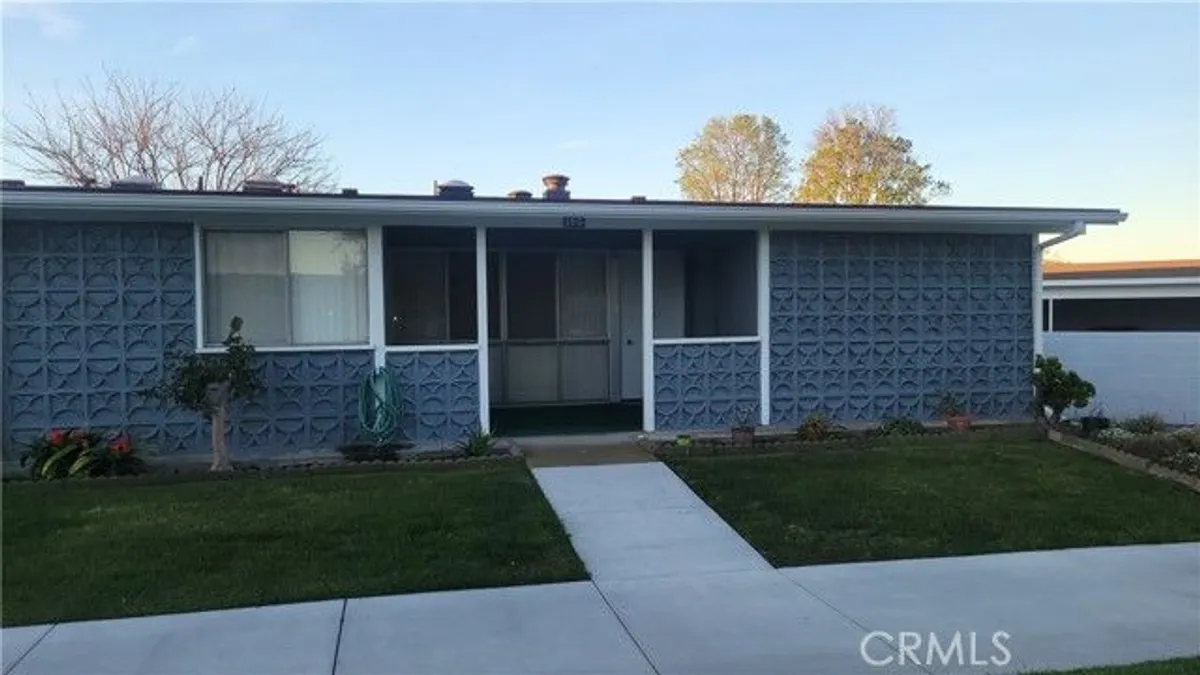 Property Slideshow image 1 of 8 | 13671 annandale dr apt 10g, Seal Beach, CA, 90740