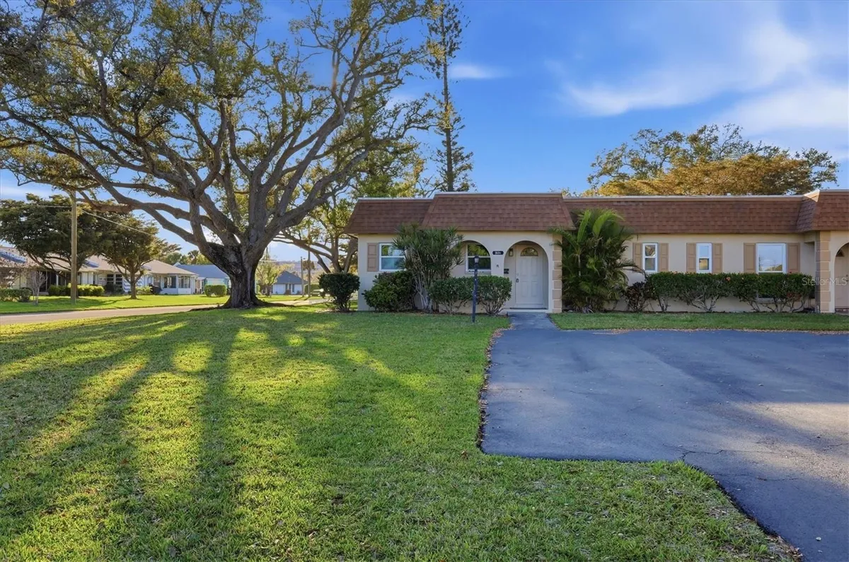 Property Slideshow image 1 of 38 | 3504 38th st, Bradenton, FL, 34205