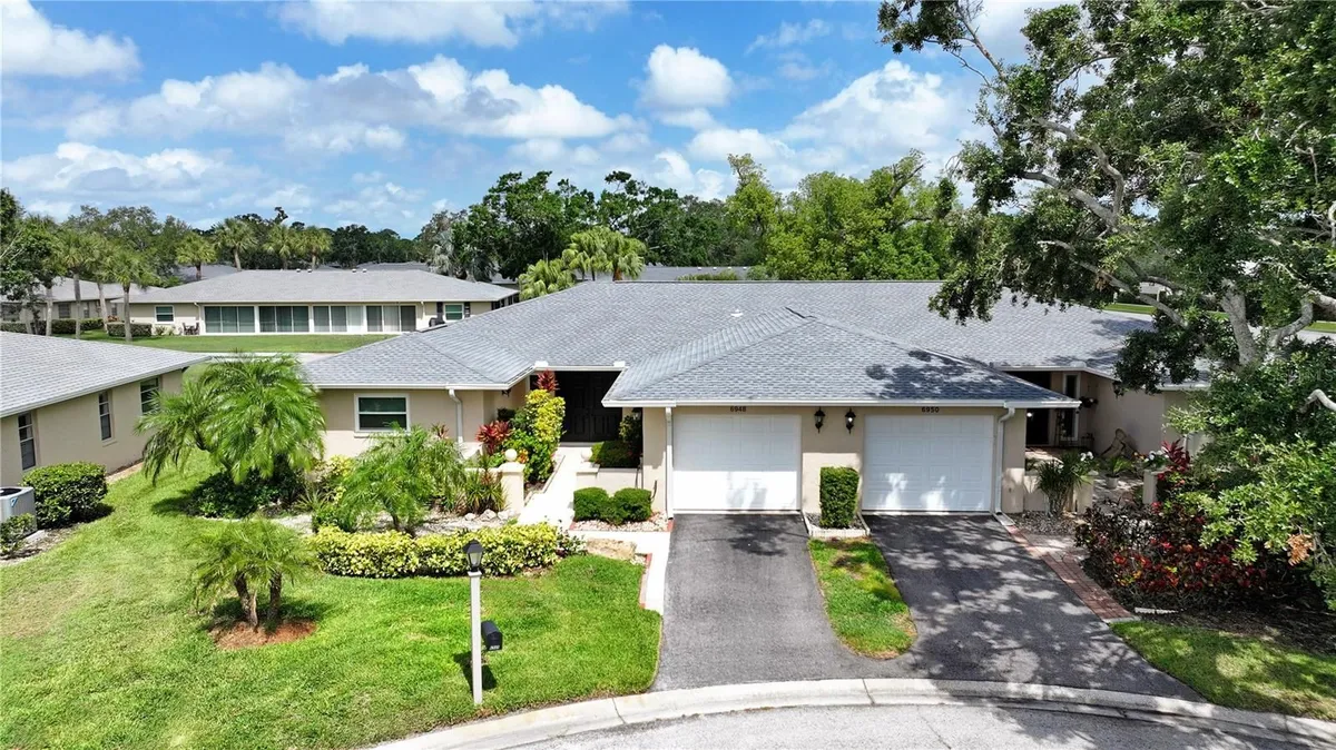 Property Slideshow image 1 of 64 | 6948 w country club dr, Sarasota, FL, 34243