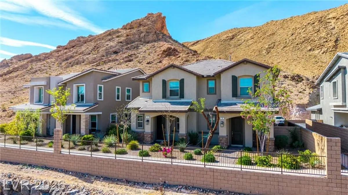 Property Slideshow image 1 of 37 | 12 kimberlite dr, Henderson, NV, 89011