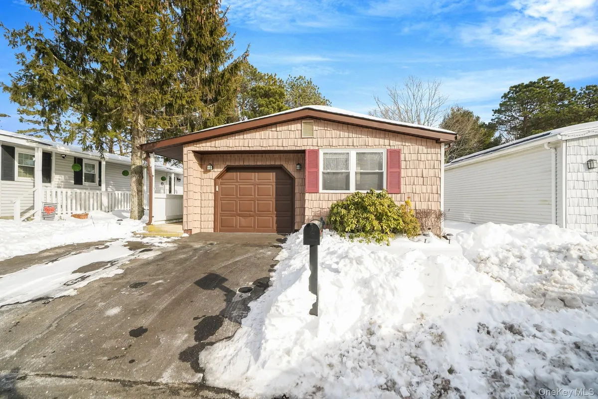 Property Slideshow image 1 of 27 | 126 village cir, Manorville, NY, 11949