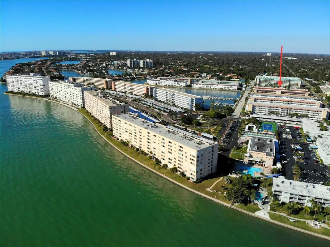 Property Slideshow image 1 of 27 | 3010 59th st 309, Gulfport, FL, 33707