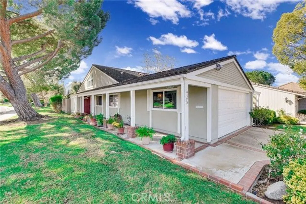 Property Slideshow image 1 of 47 | 4172 beachmeadow ln, Westlake Village, CA, 91361