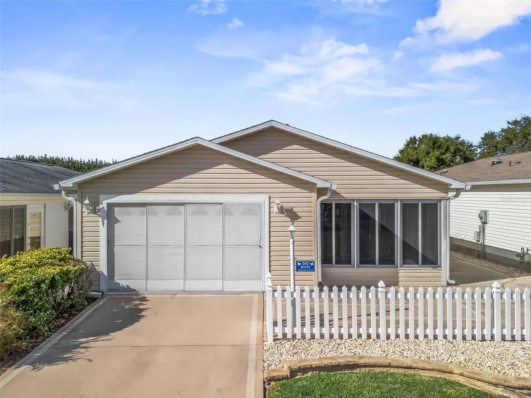Property Slideshow image 1 of 35 | 392 rose croft ter, The Villages, FL, 32162
