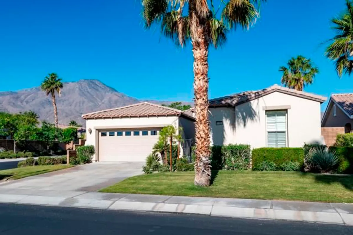 Property Slideshow image 1 of 92 | 61125 living stone dr, La Quinta, CA, 92253