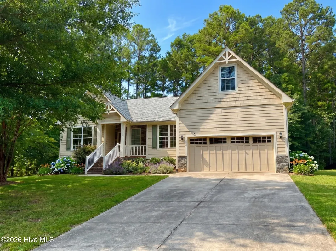 Property Slideshow image 1 of 21 | 165 rhett dr, Mccormick, SC, 29835