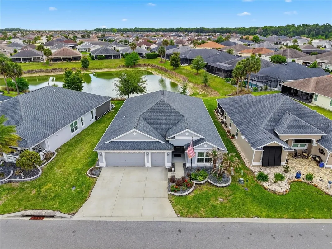 Property Slideshow image 1 of 43 | 5819 white ibis run, The Villages, FL, 32163