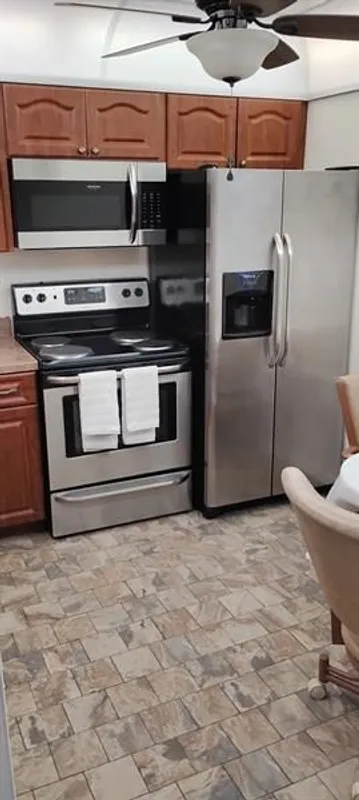 Property Slideshow image 1 of 10 | 230 ne 26th ave apt 103, Boynton Beach, FL, 33435