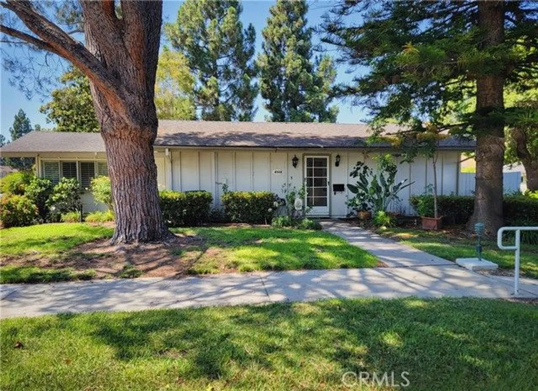 Property Slideshow image 1 of 29 | 414 avenida castilla a, Laguna Woods, CA, 92637