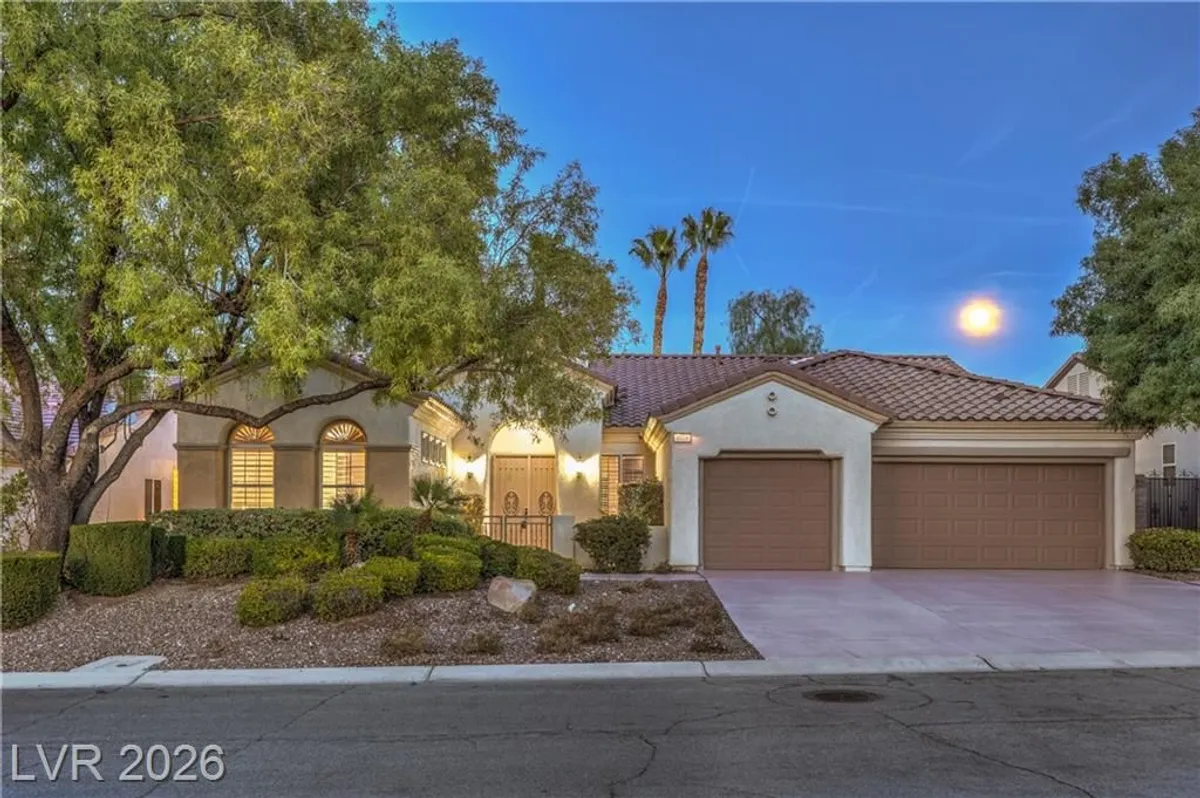 Property Slideshow image 1 of 54 | 1620 preston park dr, Henderson, NV, 89052