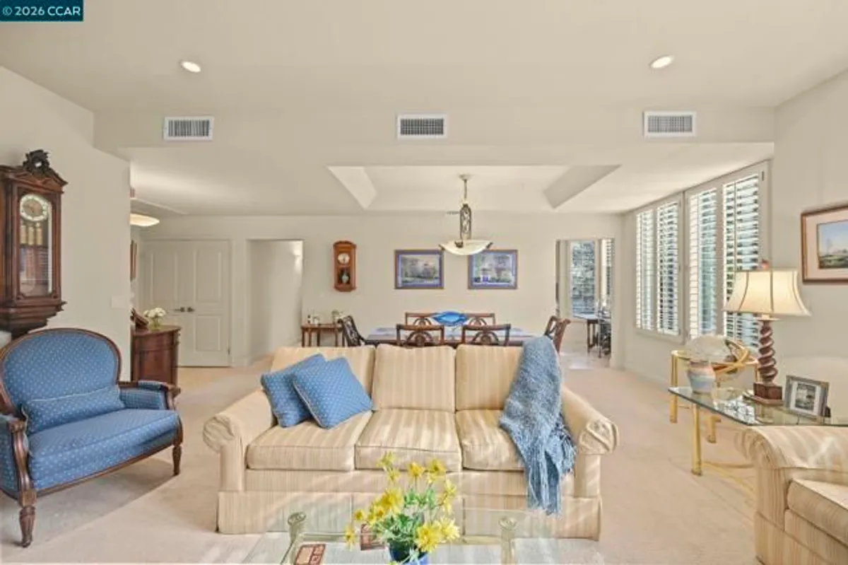 Property Slideshow image 1 of 44 | 5920 horsemans cyn 1b, Walnut Creek, CA, 94595