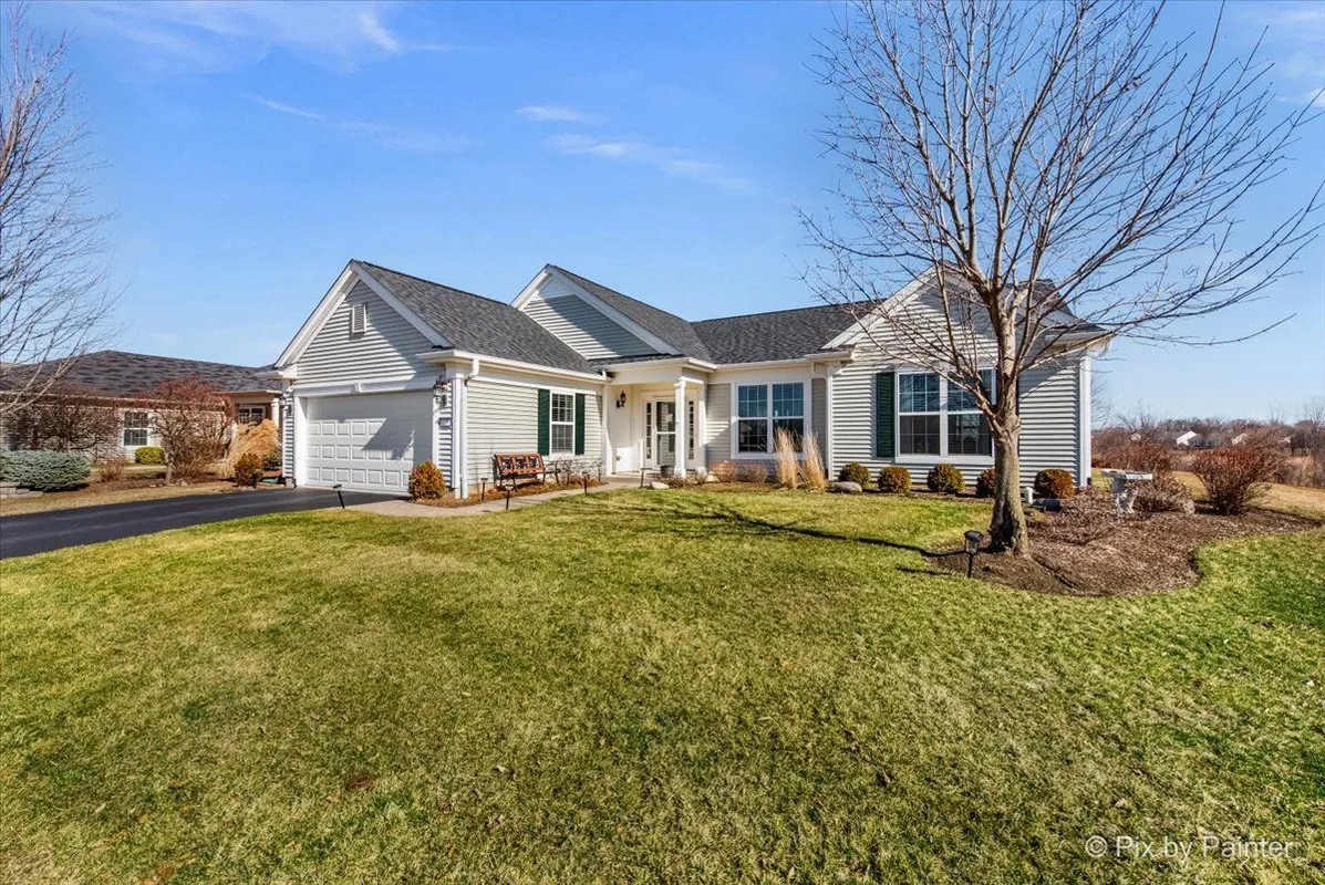 Property Slideshow image 1 of 38 | 12290 russet ln, Huntley, IL, 60142
