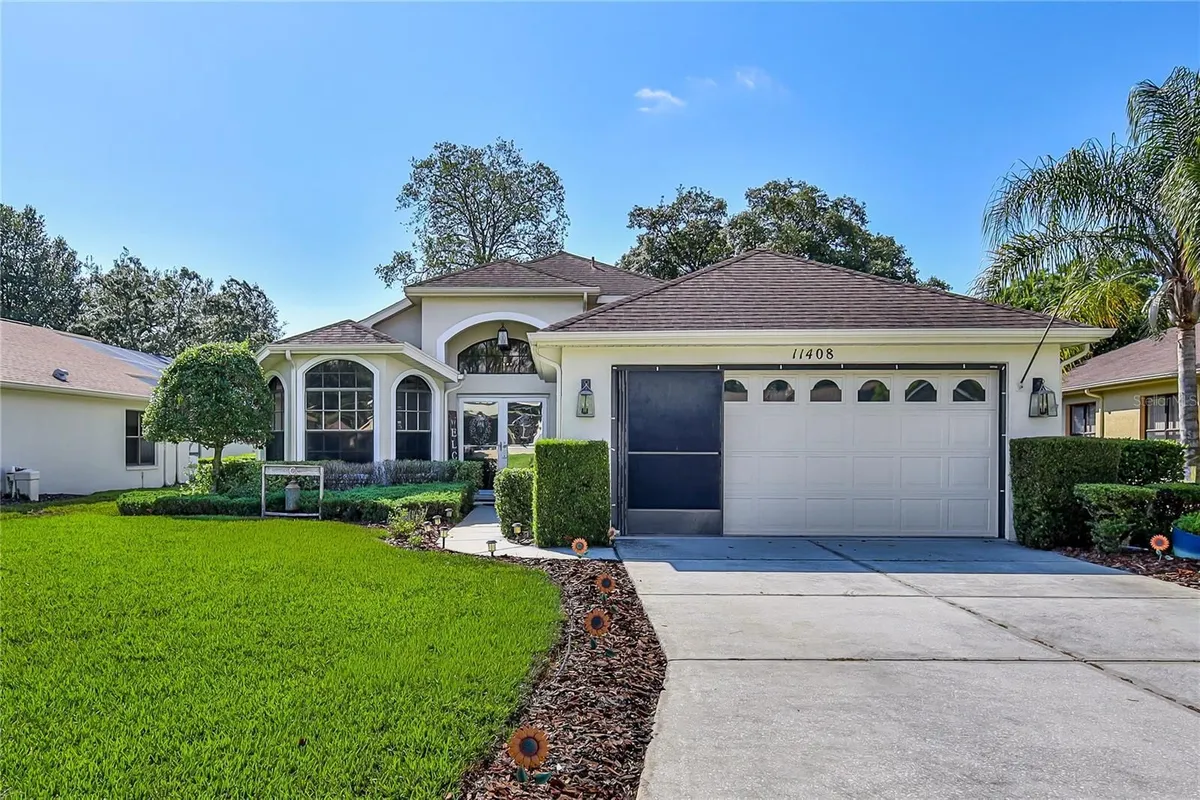 Property Slideshow image 1 of 57 | 11408 deercroft ct, Spring Hill, FL, 34609