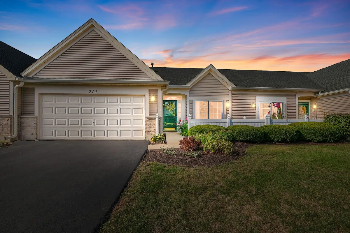 Property Slideshow image 1 of 32 | 272 enfield ln, Grayslake, IL, 60030
