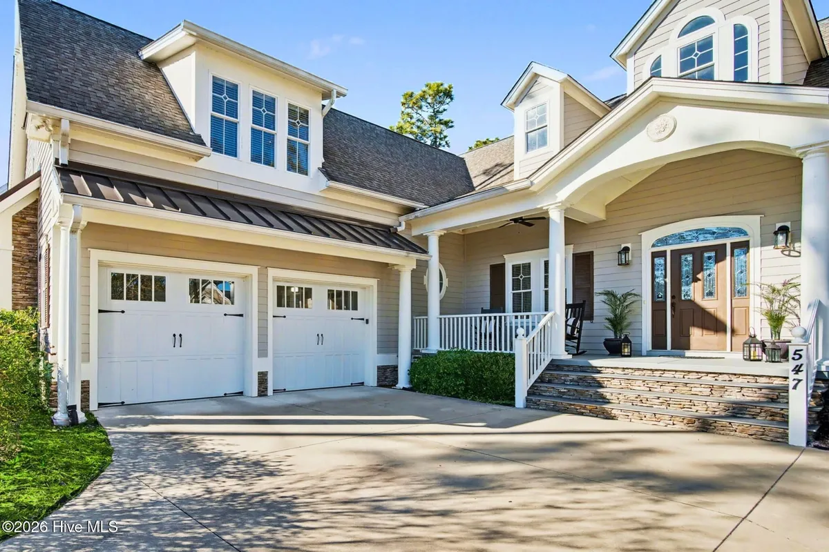 Property Slideshow image 1 of 60 | 547 morely cir, Ocean Isle Beach, NC, 28469